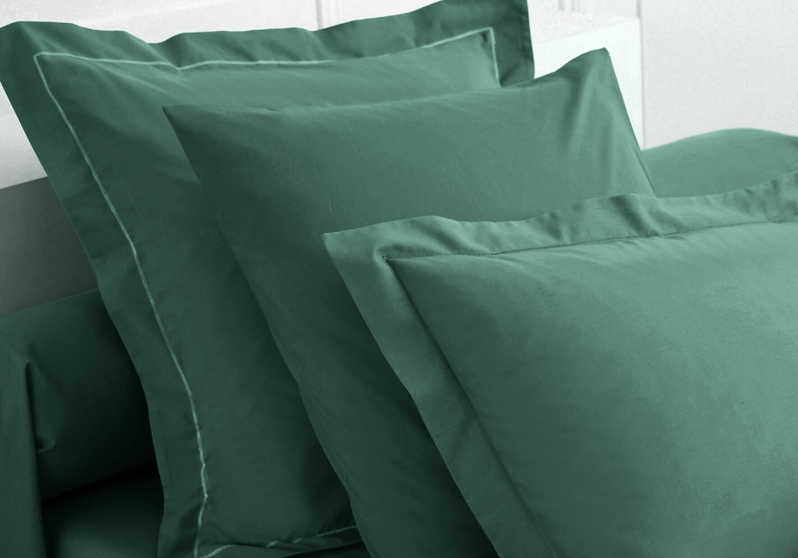 Taie d'oreiller blancheporte 50x70 couleur vert sapin